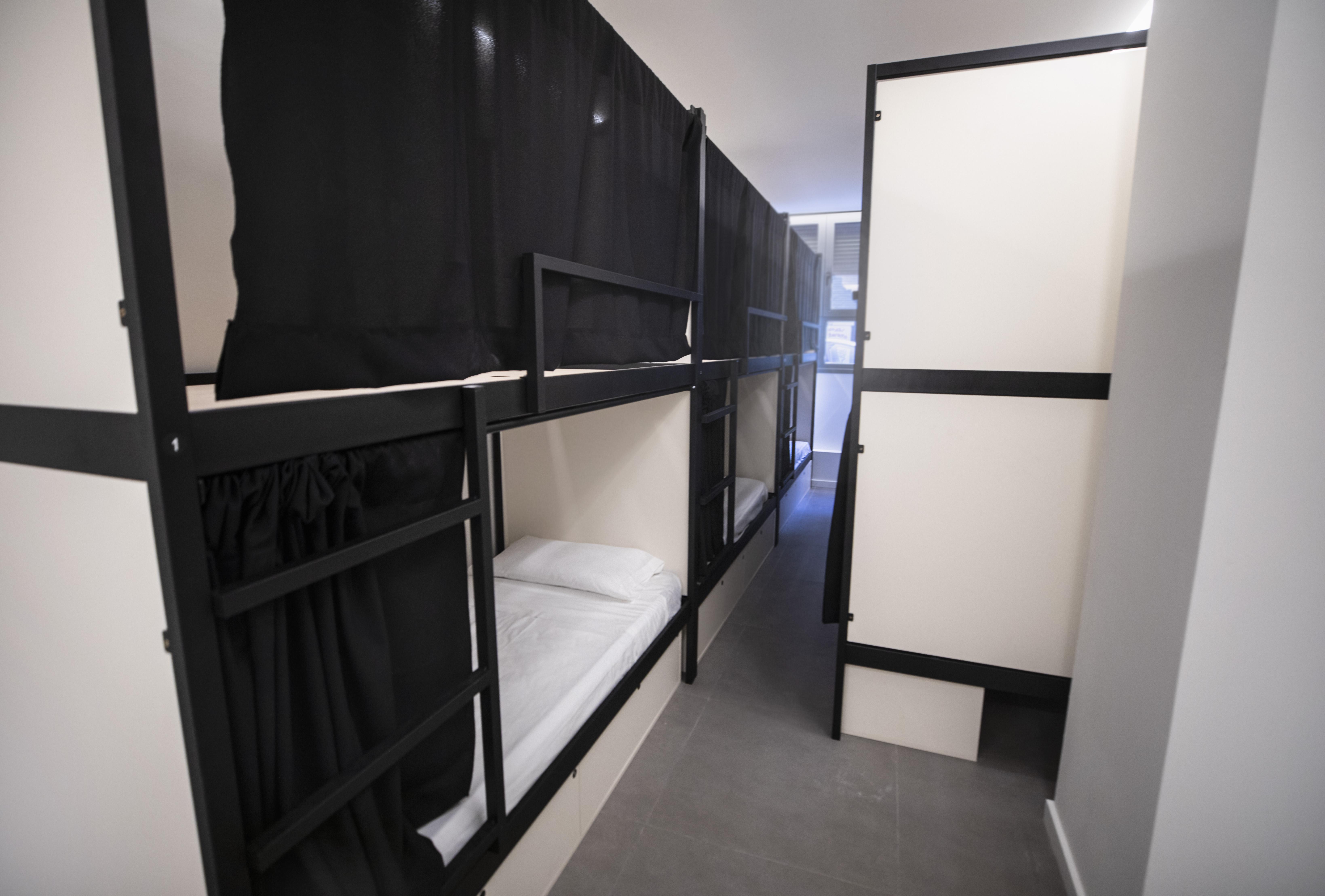 Hostel Myd La Latina Мадрид Экстерьер фото
