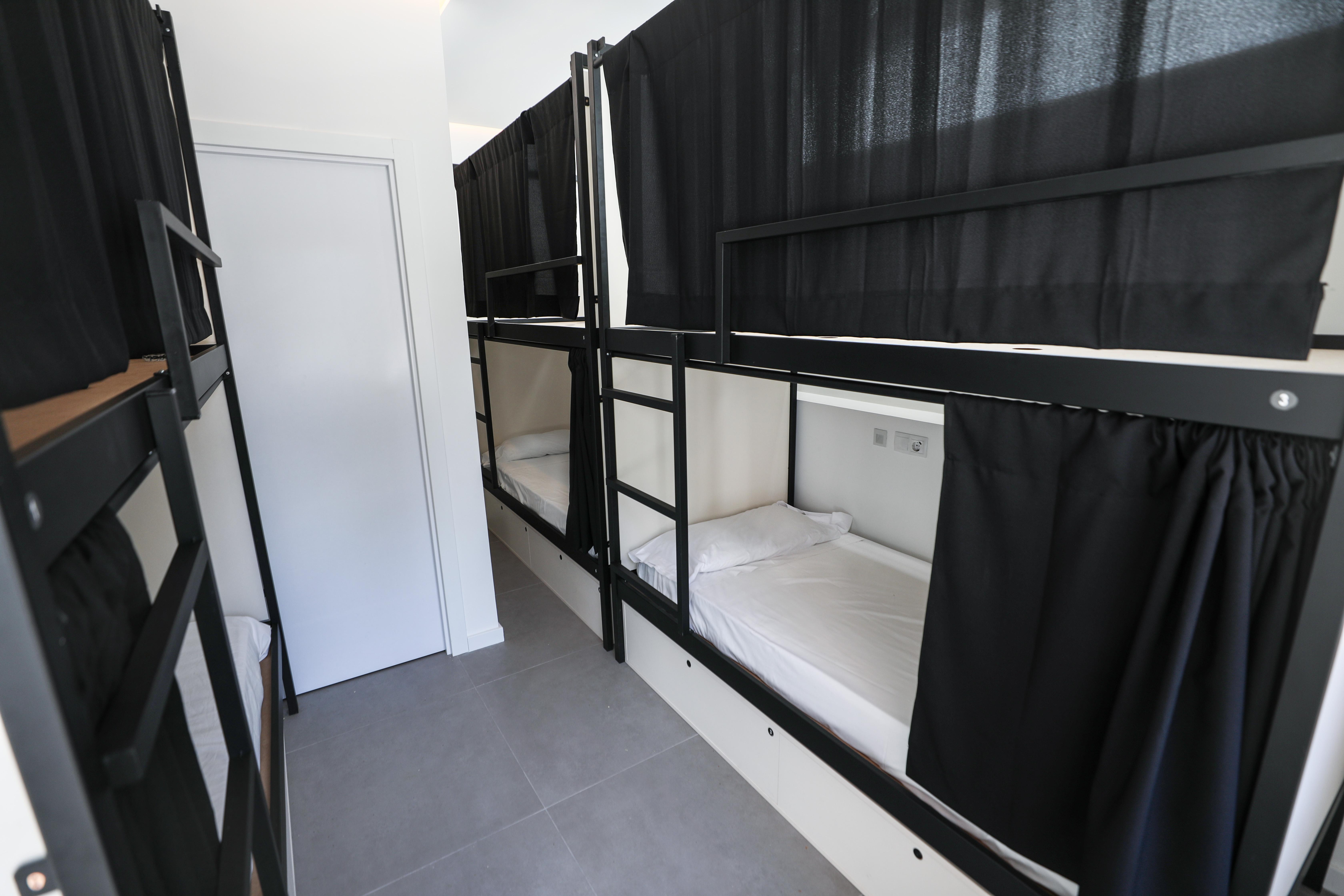 Hostel Myd La Latina Мадрид Экстерьер фото