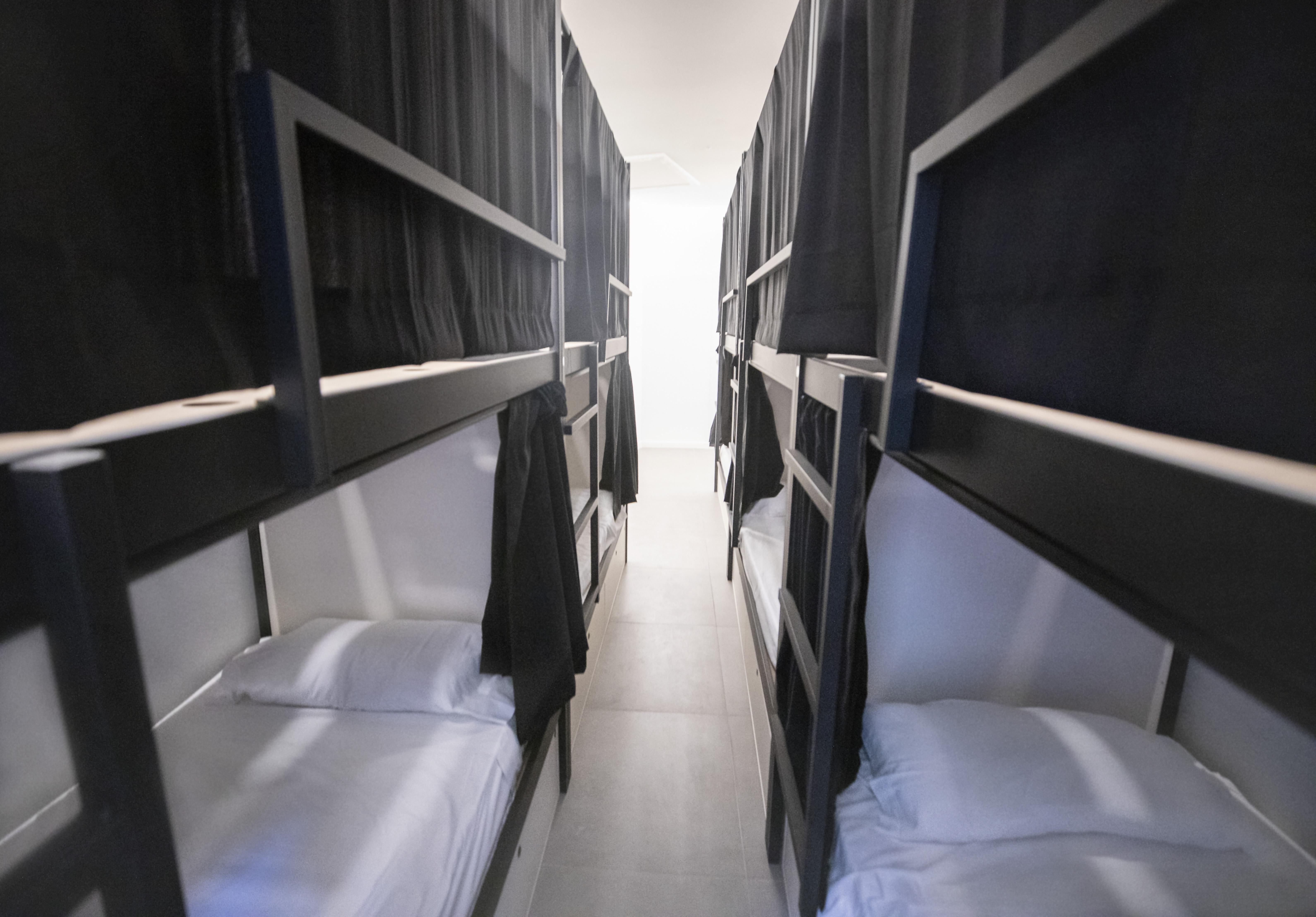 Hostel Myd La Latina Мадрид Экстерьер фото