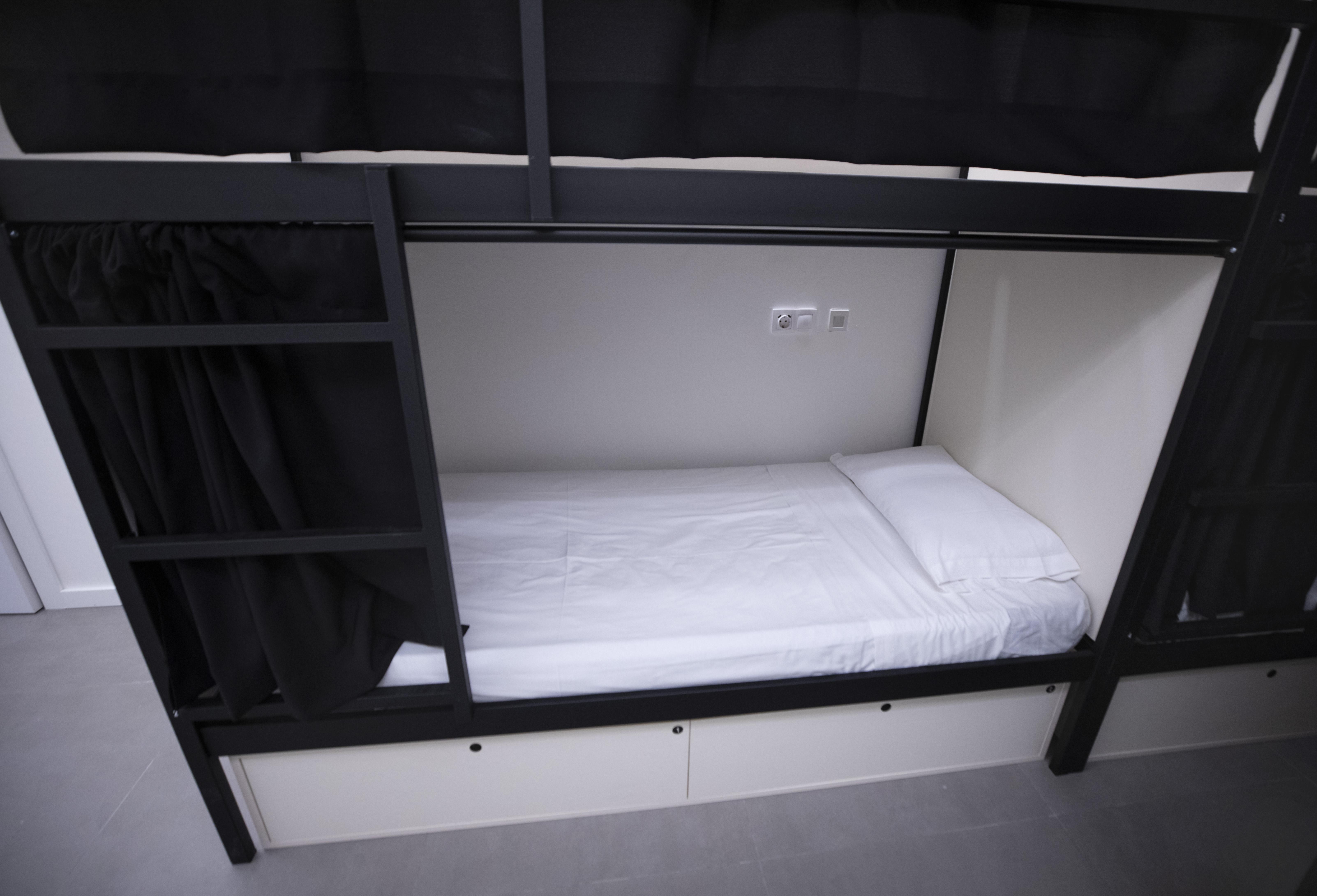 Hostel Myd La Latina Мадрид Экстерьер фото